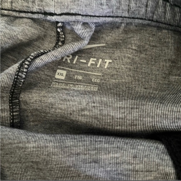 Nike Gray And Black Dri Fit Pants With Zip Pockets Size XXL - Picture 4 of 5